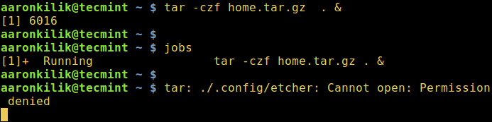 Tiến trình Linux đang chạy ở nền